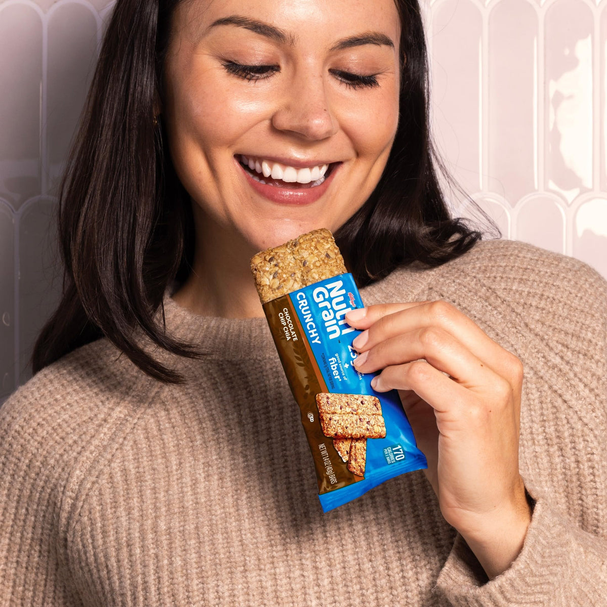 Nutri-Grain Crunchy, Fiber Snacks, Whole Grain (12 Boxes, 120 Bars)